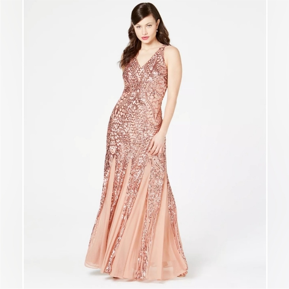 Elegant Rose Gold Sequin Night Way Collections Formal Gown Size 6 Exceptional!